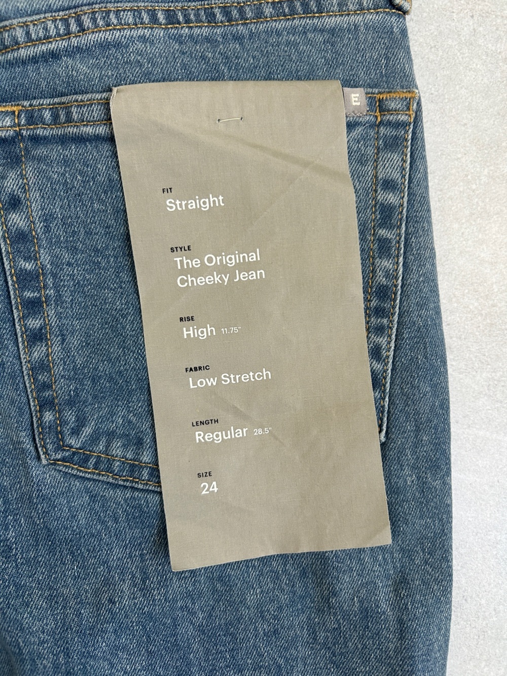 NWT Everlane The Original Cheeky Jean Stone-Washed Sky, High Rise, Straight, 24 - Picture 13 of 16
